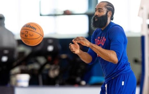 体育视频直播-哈登76人首秀明天上演 对手喊话不愿成为背景板