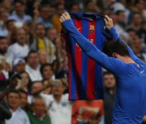 app下载-龙赛罗喷完皇马后看皇马回暖，又开始黑巴萨和梅西！