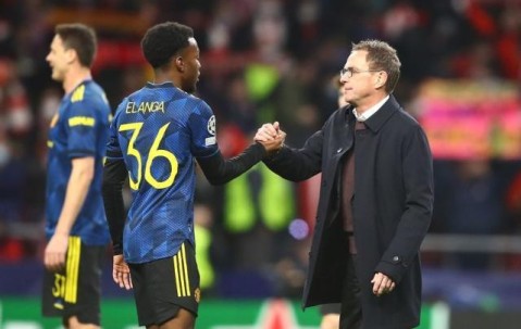 体育视频直播-朗尼克：埃兰加差点离队 西蒙尼：曼联抓住唯一机会